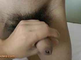 英俊瘦削男孩被绑手淫 hot blissful porn movie