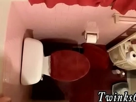 亚洲男同色情片 一屋子鸡巴撒尿 gay japan pater porn