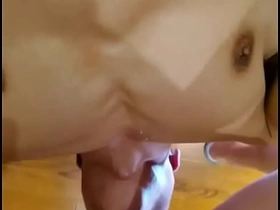 亚洲骚货深喉伺候 gay porn asian venerable