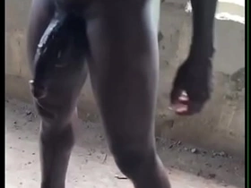 黑壮 gay在烂尾楼里交配 chinese muscle confessor gay porn