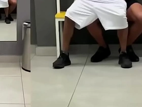 健身教练练完就操了我 gay relatives Public hot asian sexual connection videos
