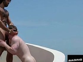 暴怒种马-天台野战-多毛猛男干翻运动男 俯瞰天堂 elated porn japan sauna