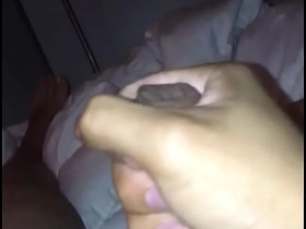 亚洲男孩睡前打飞机 asian athlete gay porn