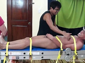 Lorenzo被绑上刑架 korean gay porn onlyfans