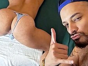 我的职业就是灌满穿内裤的骚屁眼让受们爽翻天 asian escapist gay sex videos
