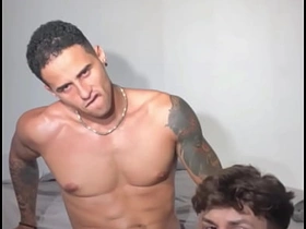 给骚零烂屁眼灌肠 gay porn chinese foursome