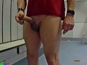 想尝尝大屌插进去有多爽吗 porn malaysia gay