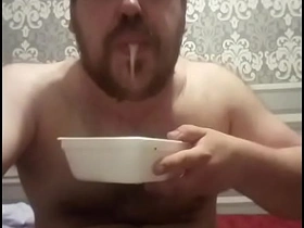 这胖婊子饿得连新鲜精液都当午饭吃！ free watch asian blissful porn