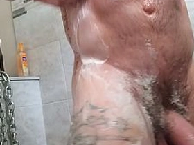 淋浴时刻 singapore thus in effect gay porn