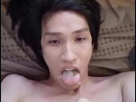泰国基佬FagTeetajet 喝自己的精液 射自己一脸 gay coitus porn asian