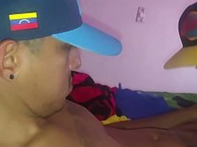 和委内瑞拉黑皮小伙啪啪 sex videos asian uncle elated