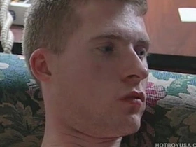 年轻Killian Logan撸出大鸡巴精液 chinese gay porn 2026 myvidster